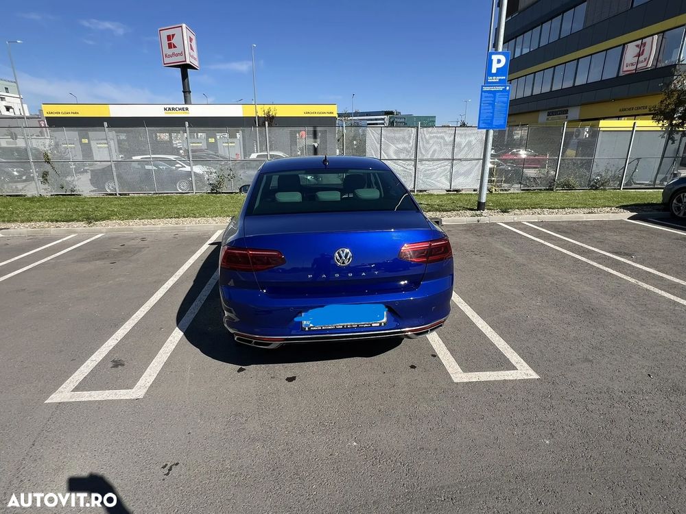 VOLKSWAGEN Passat 2020 — imagine 13