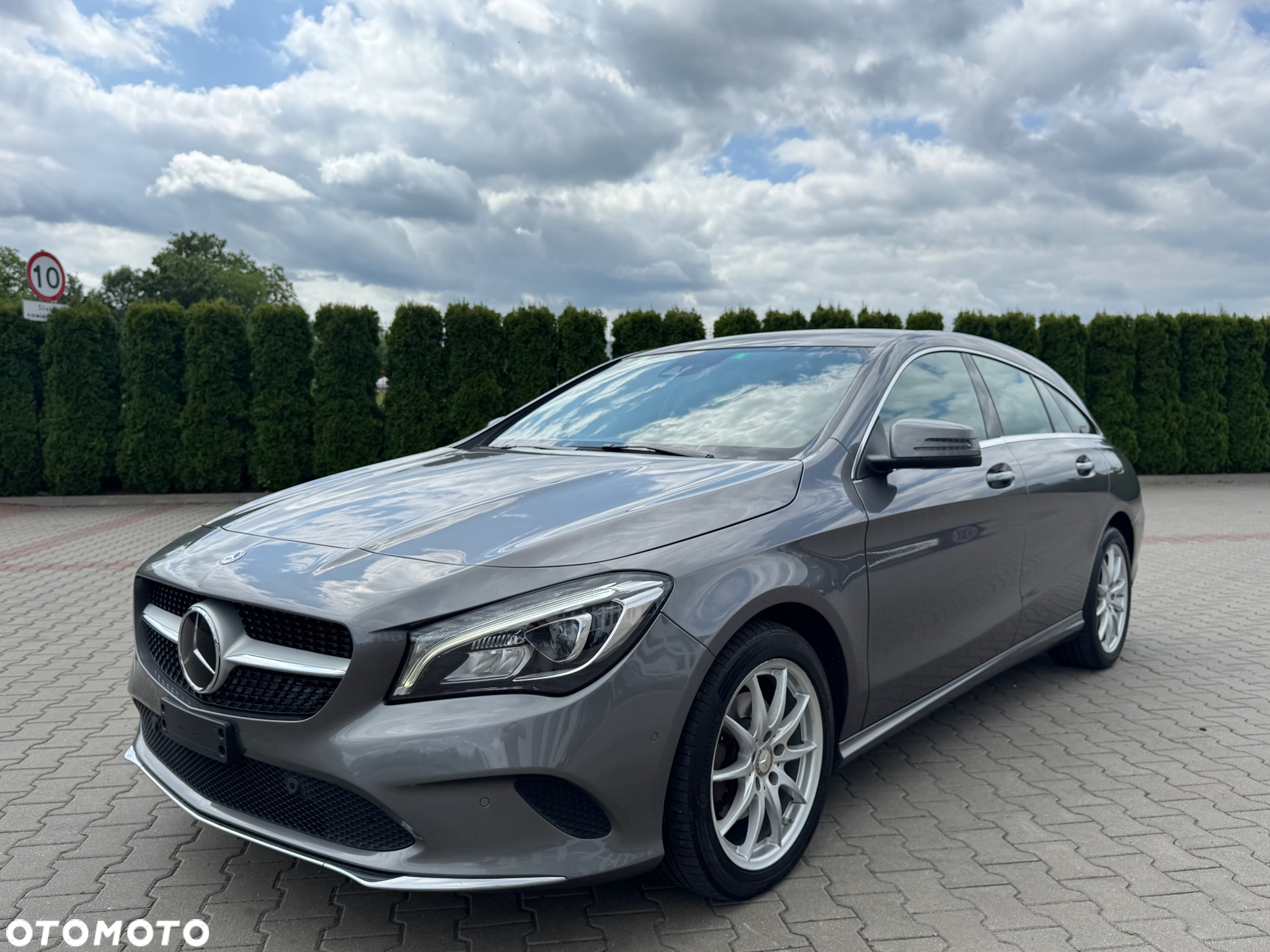 Mercedes-Benz CLA 220 d 4-Matic - 18