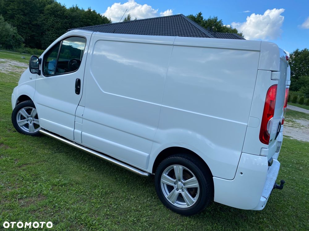 Renault Trafic - 14