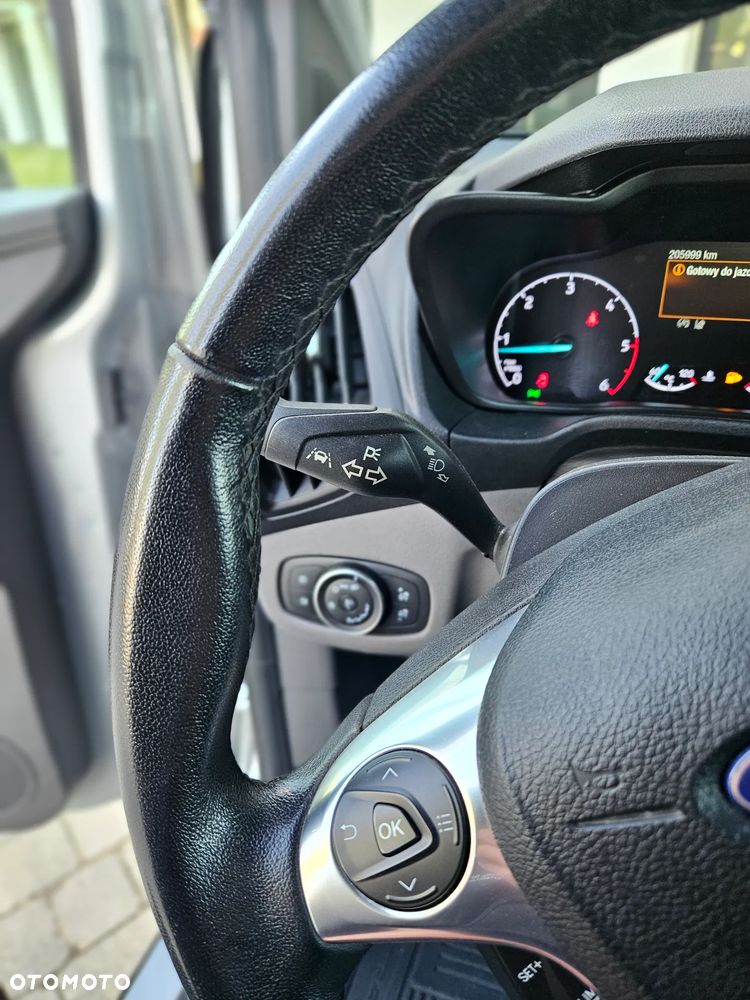 Ford Tourneo Connect - 28