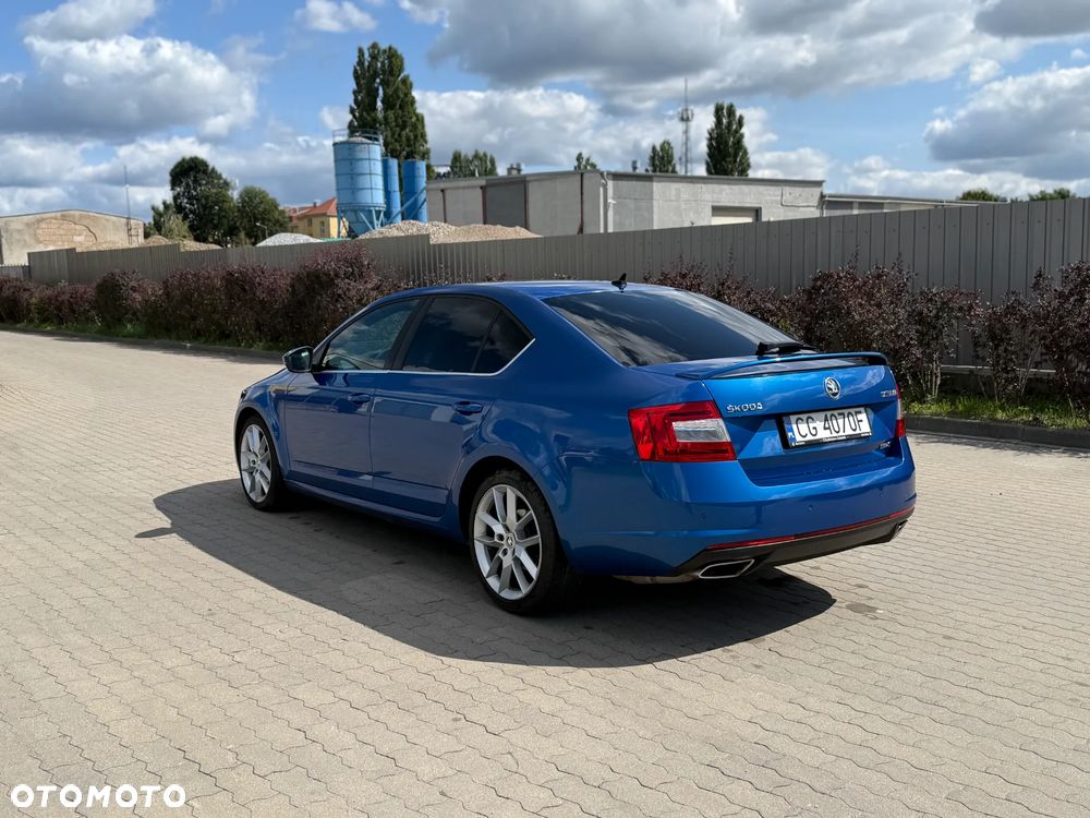 Skoda Octavia 2.0 TDI RS - 4
