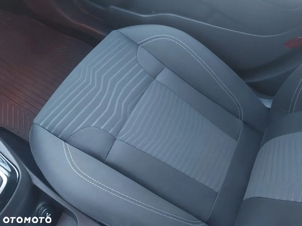 Ford Fiesta 1.0 EcoBoost STart-Stop ST-LINE - 39