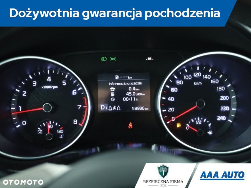 Kia Ceed - 10