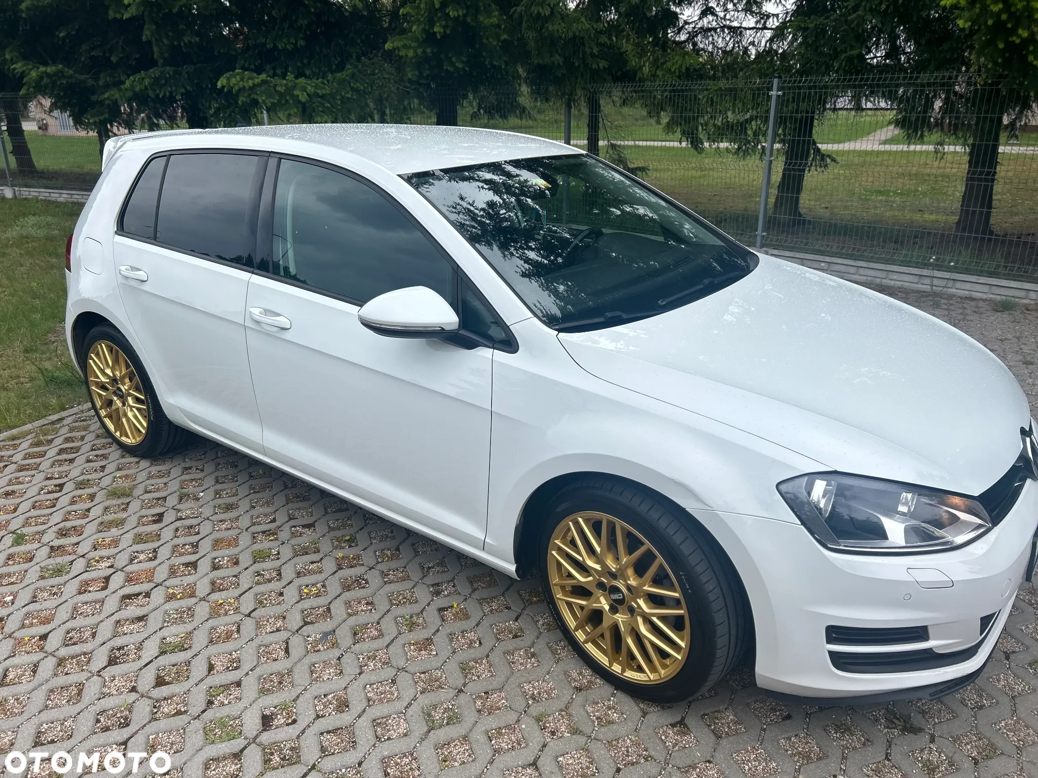 Volkswagen Golf 1.6 TDI 4Motion BlueMotion Technology Comfortline - 16