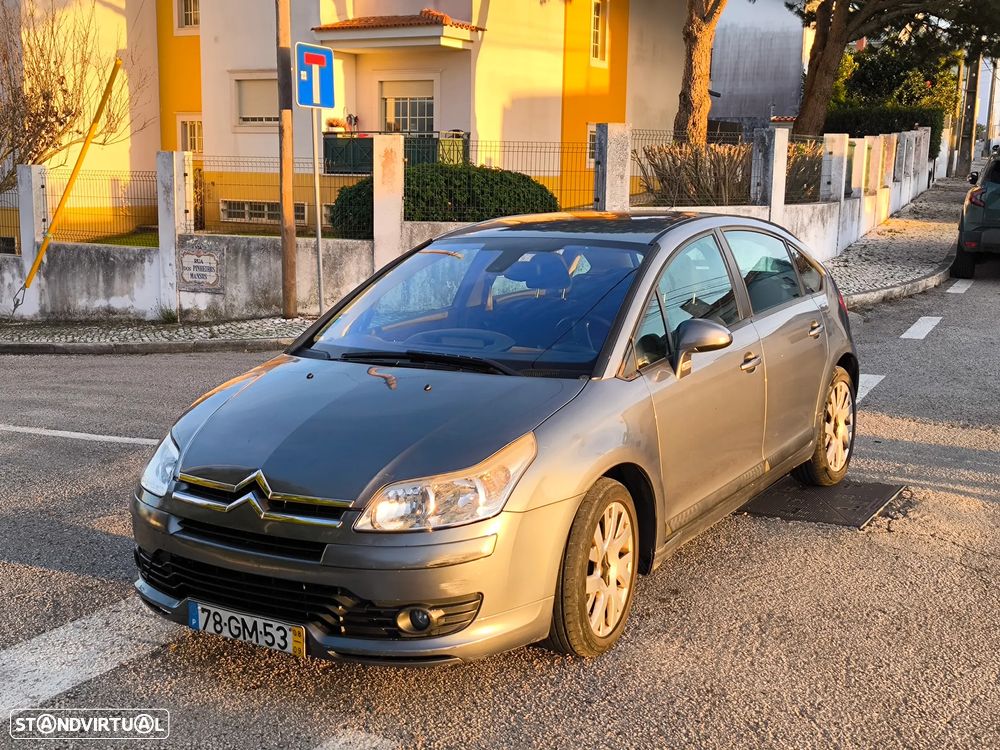 Citroën C4 1.6 HDi 110 Exclusive - 2