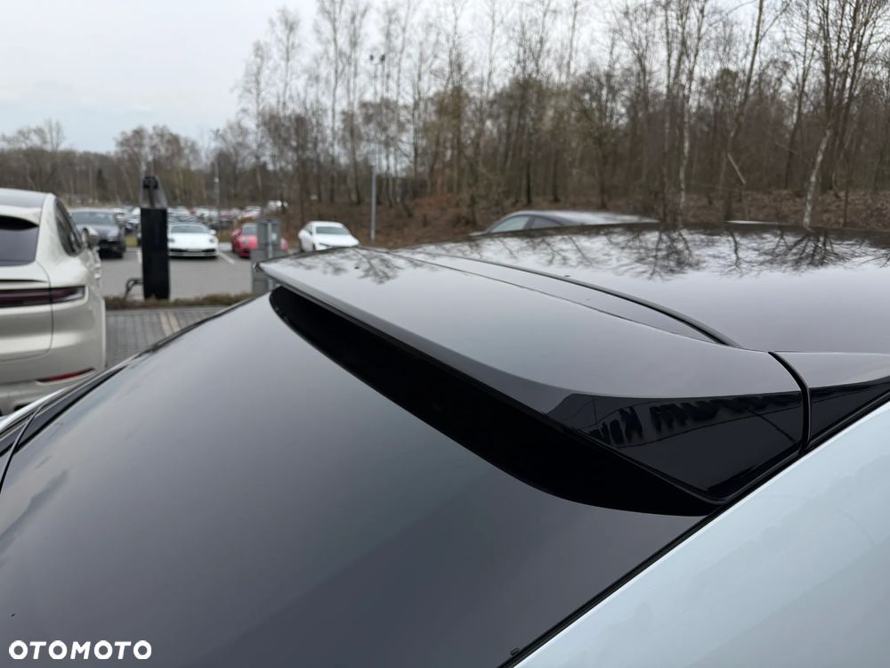 Porsche Cayenne - 16
