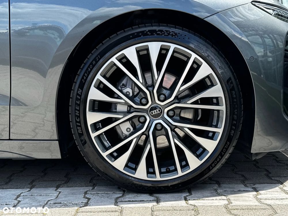 Audi A6 Avant e-tron - 10