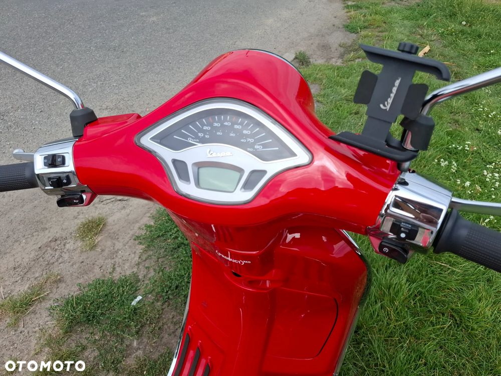 Piaggio Vespa - 2