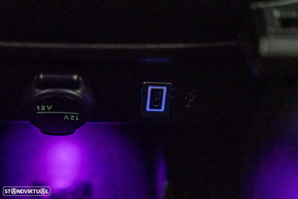 Jeep Avenger 54 kWh Summit - 28