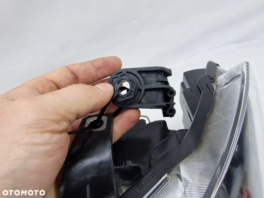 SEAT IBIZA IV LIFT 12- 6J1 LEWA LAMPA PRZEDNIA PRZÓD , NR  6J1941021E , NR AUKCJI LL57 - 9