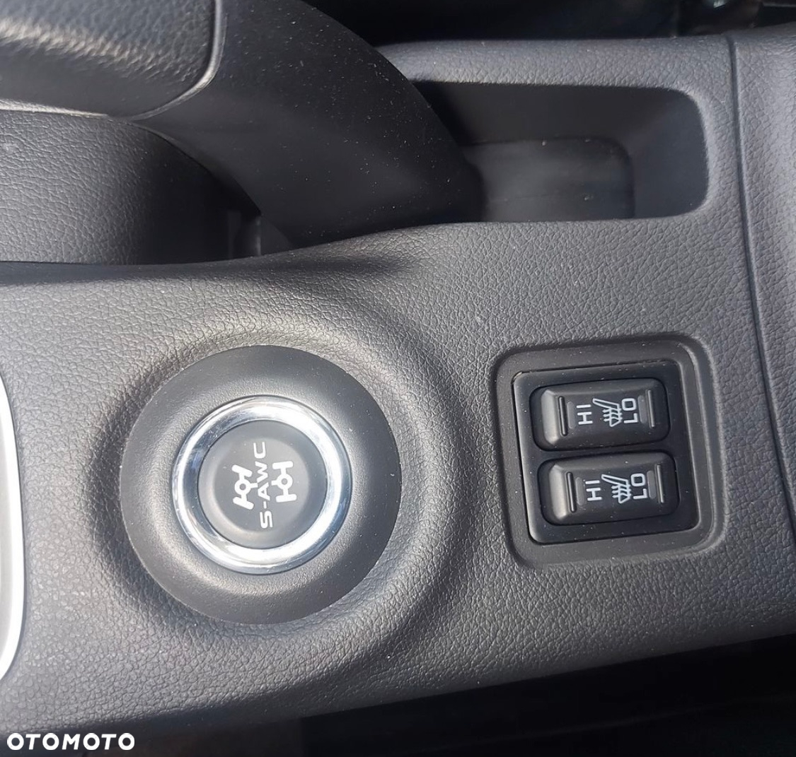 Mitsubishi Outlander 2.2 DI-D 4WD Automatik Diamant Edition - 25