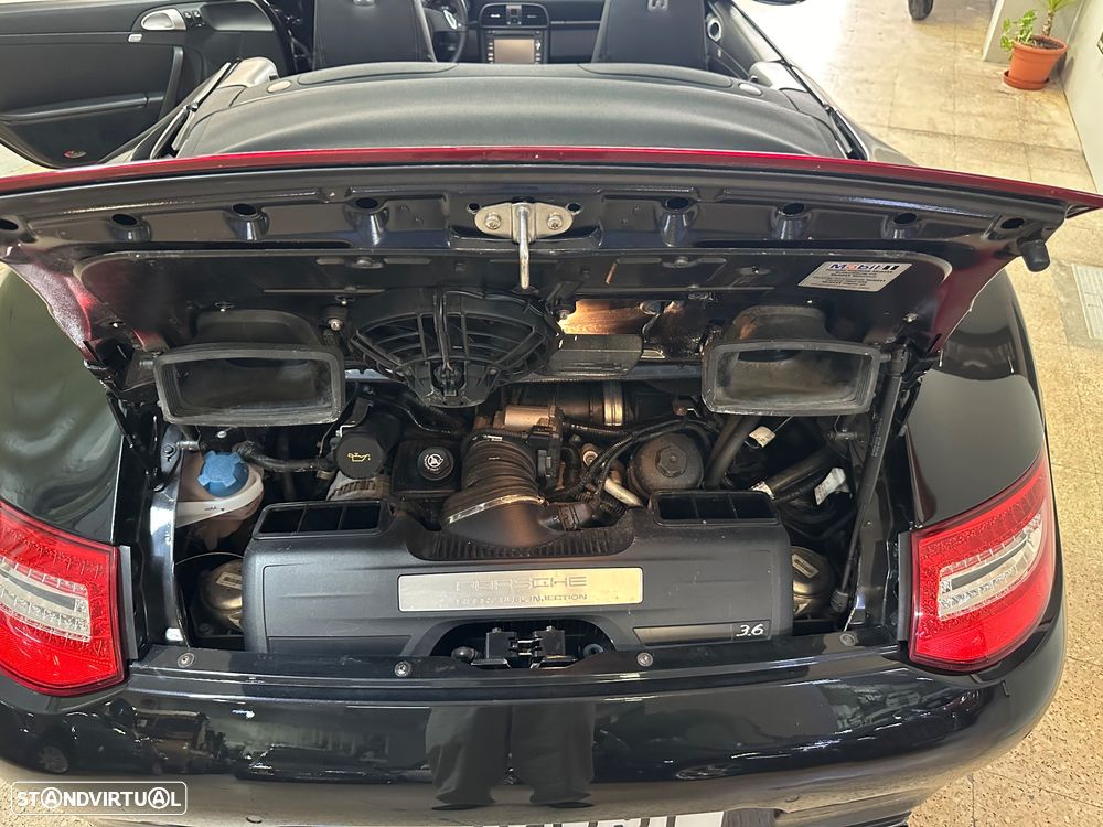 Porsche 911 (997) Carrera 4 Cabriolet PDK - 24