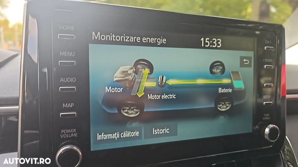 Toyota Corolla Sedan 1.8 HSD Dynamic - 15