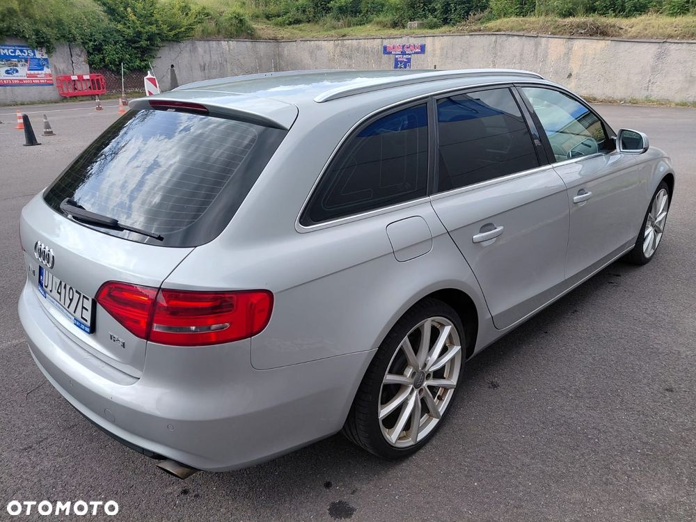Audi A4 Avant ver-1-8-tfsi-multitronic-ambition - 4