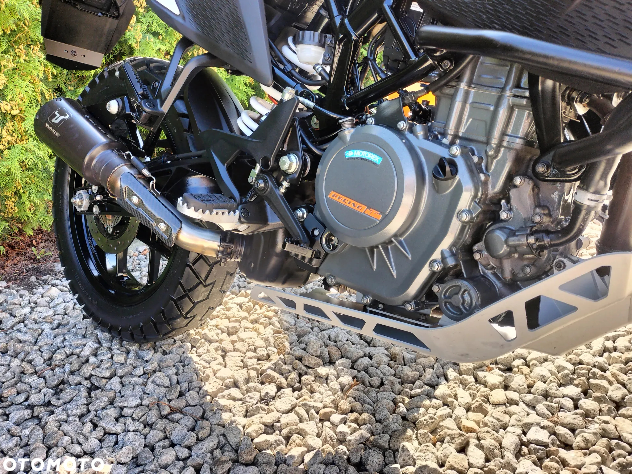 KTM Adventure - 8