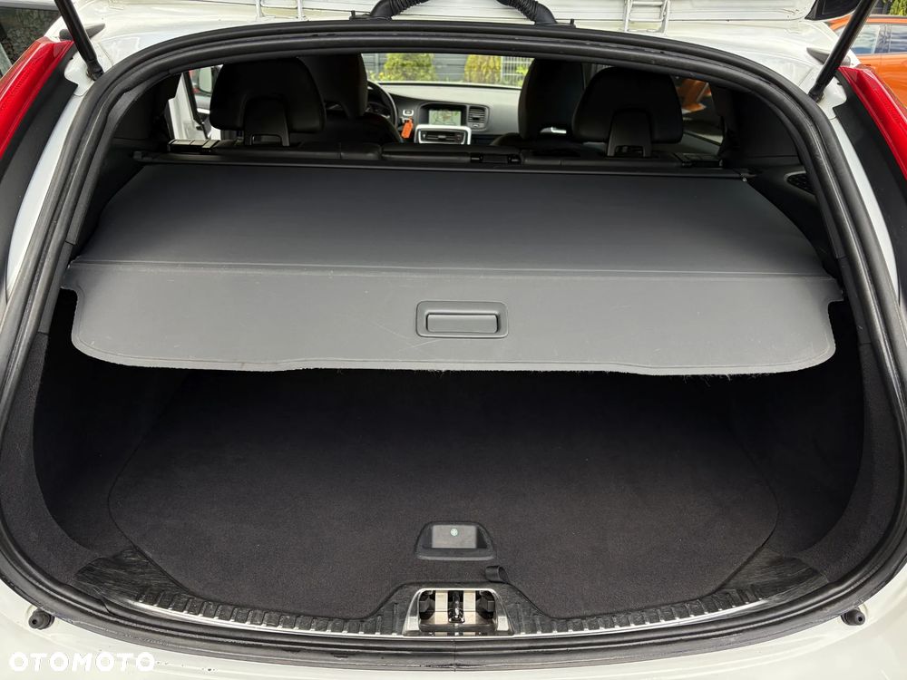 Volvo V60 Cross Country D3 Geartronic Summum - 34