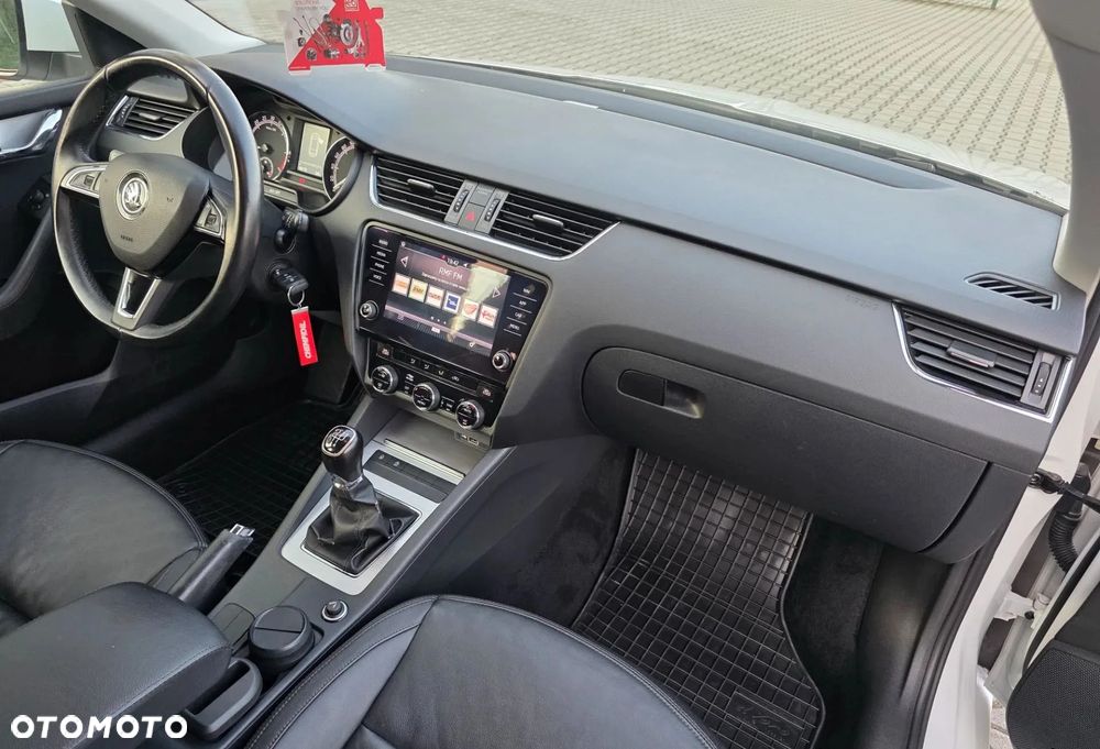 Skoda Octavia 1.6 TDI Style - 6
