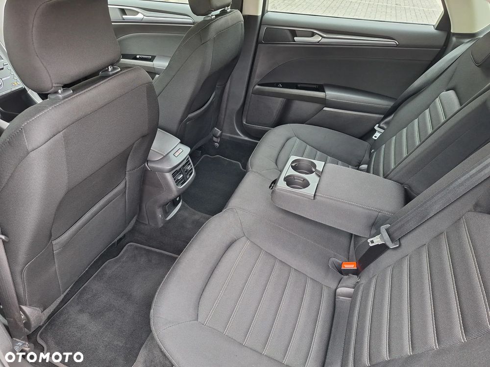 Ford Mondeo 2.0 EcoBlue Titanium - 21
