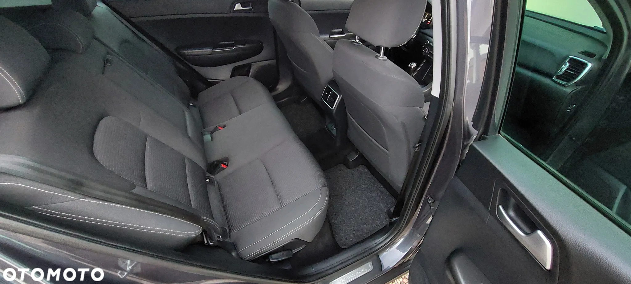 Kia Sportage 1.7 CRDI 2WD ISG Attract - 27