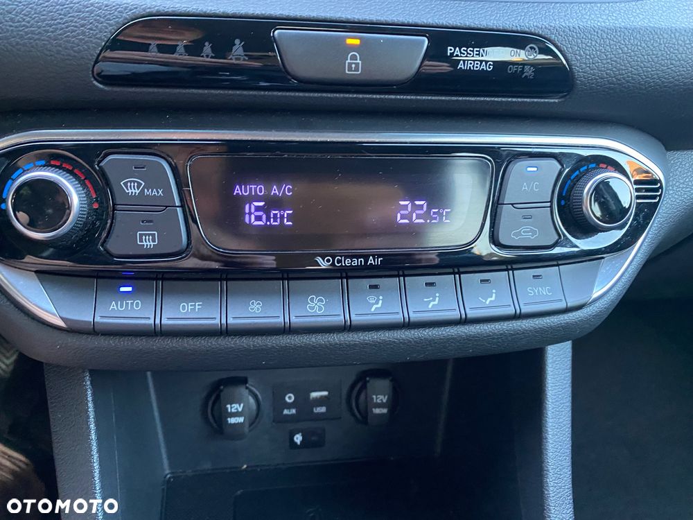 Hyundai i30 1.4 T-GDI Passion Plus - 21
