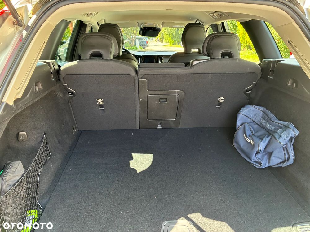 Volvo XC 60 D4 Momentum - 13