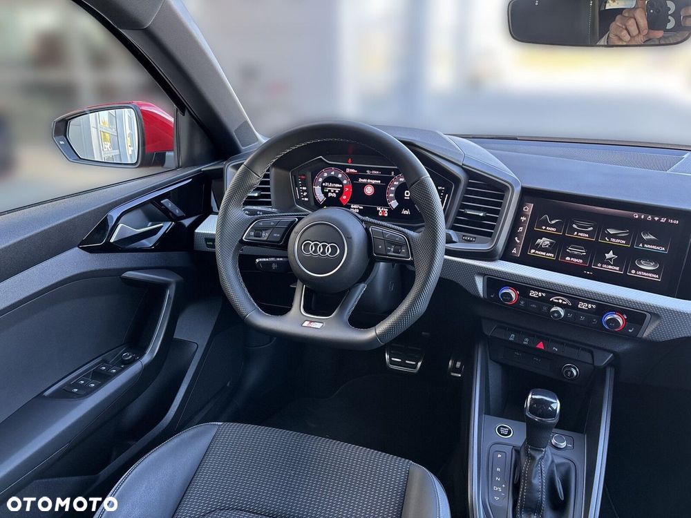 Audi A1 Sportback 30 TFSI Advanced S-tronic - 17