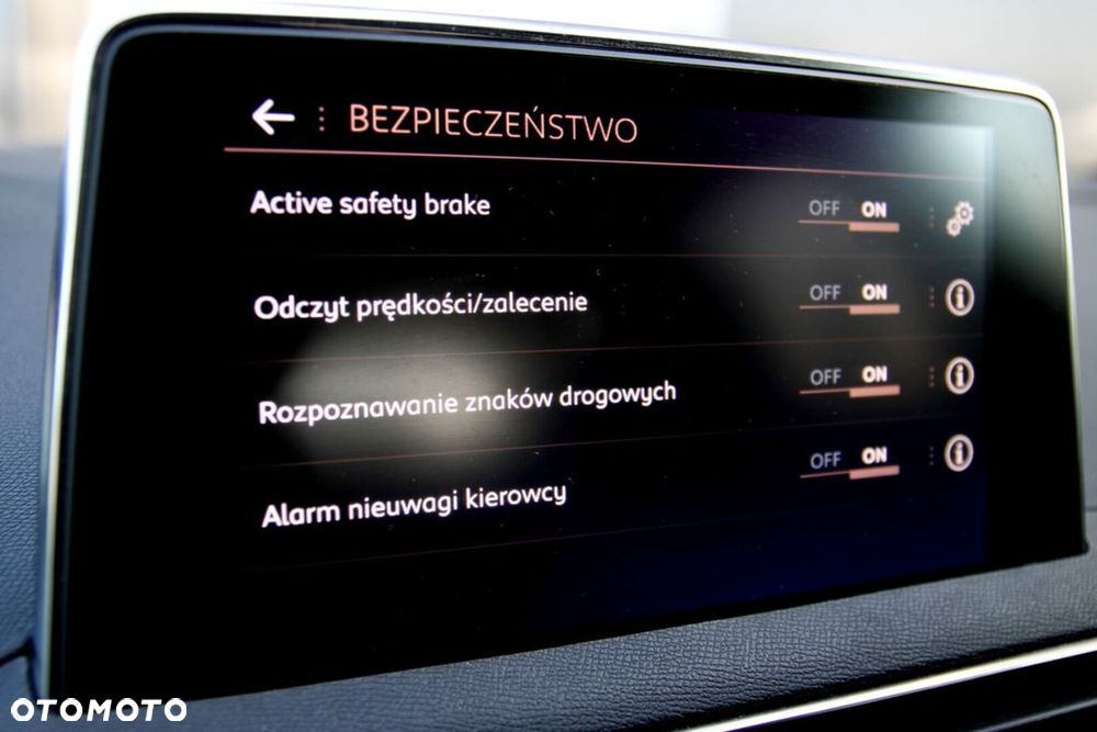 Peugeot 5008 1.5 BlueHDi GT S&S EAT8 - 25