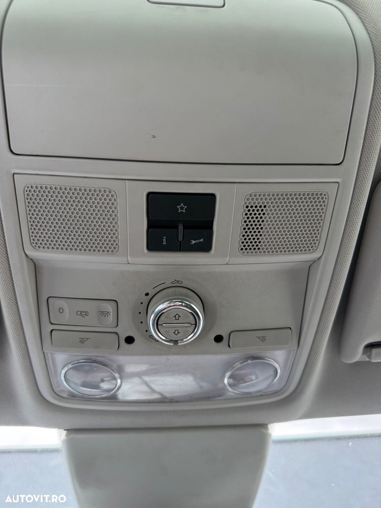 Volkswagen Tiguan 2.0 TDI CR DPF 4Motion DSG Sport&Style - 10