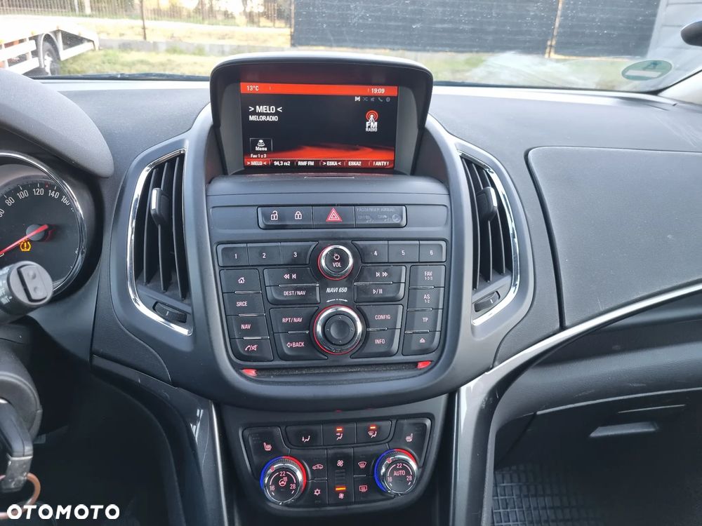 Opel Zafira Tourer 1.4 Turbo Innovation - 28