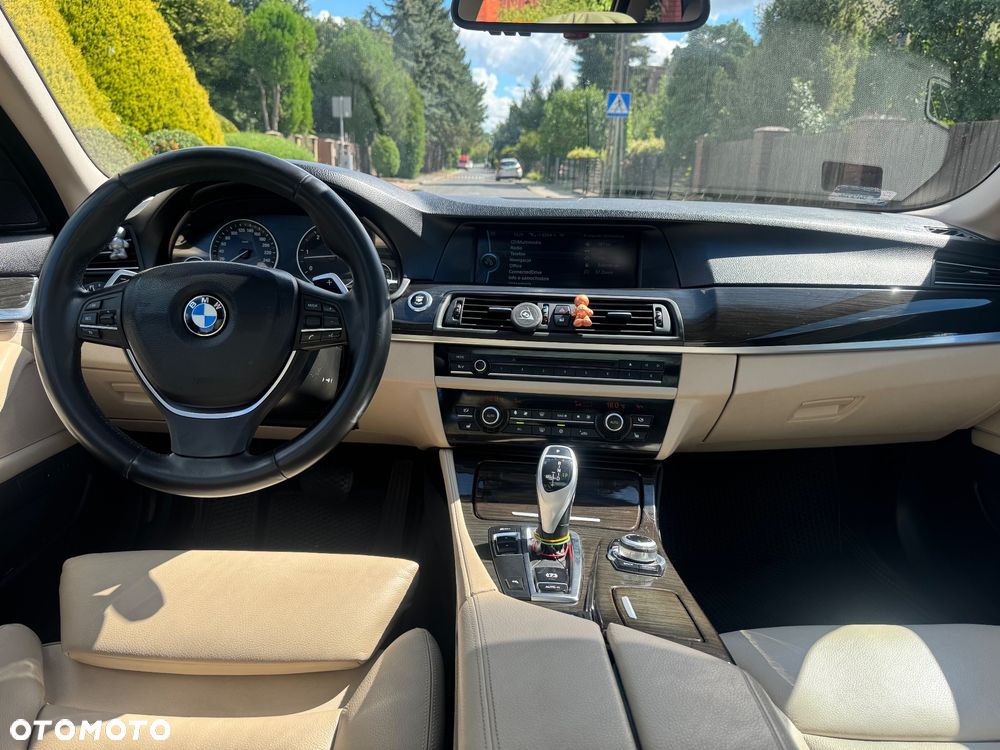 BMW Seria 5 - 12