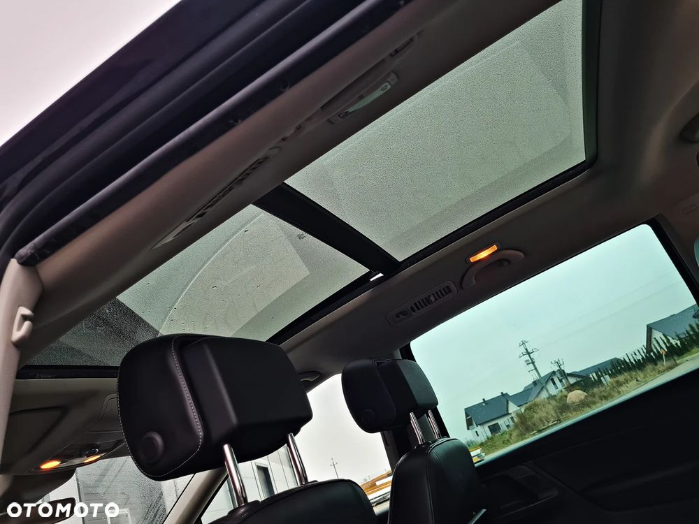 Volkswagen Sharan 2.0 TDI DSG (BlueMotion Technology) Highline - 15