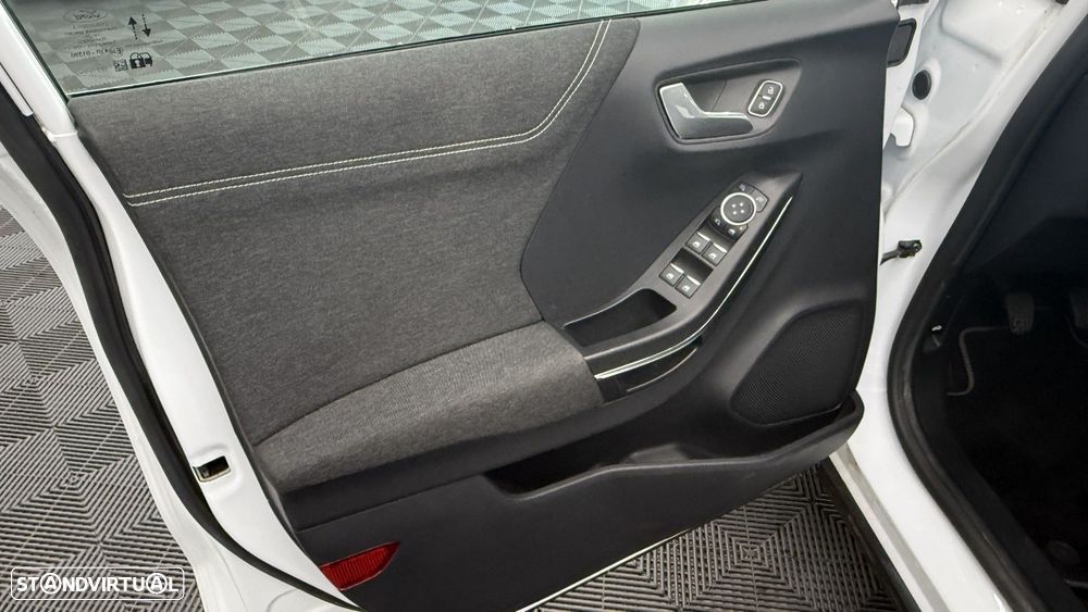 Ford Puma 1.0 EcoBoost MHEV Titanium Design - 14