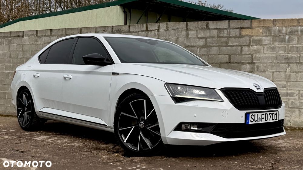 Skoda Superb 2.0 TDI DSG Sportline - 21