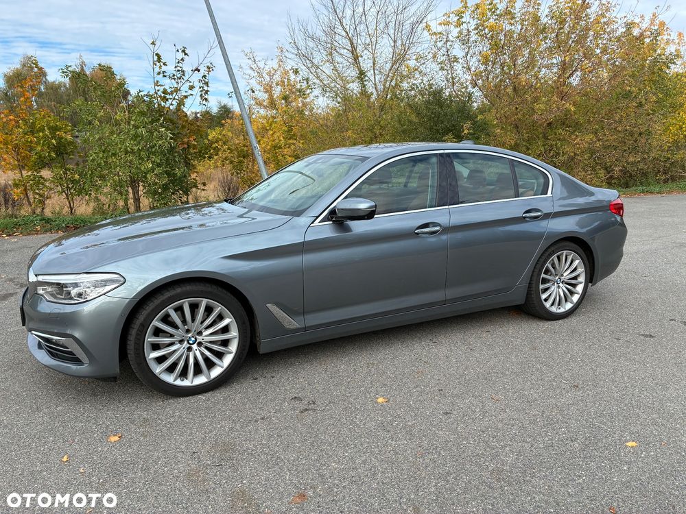 BMW Seria 5 2017 photo 2