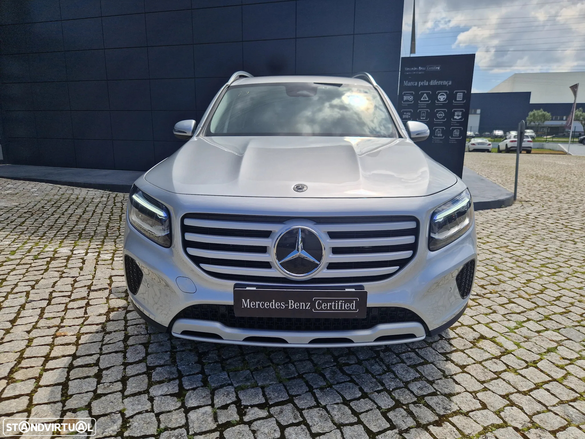 Mercedes-Benz GLB 180 d Style - 2