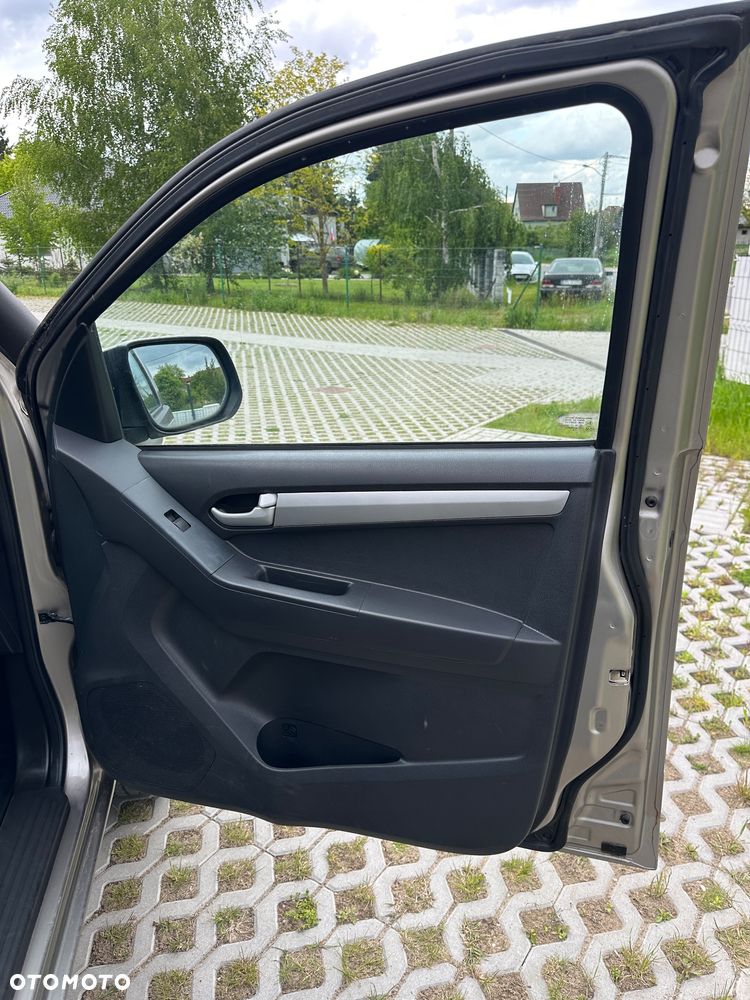 Isuzu D-Max 4x4 Double Cab Custom - 20