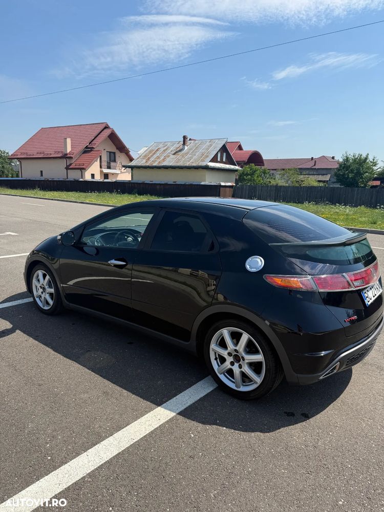 Honda Civic 1.8 Automatic Sport - 4
