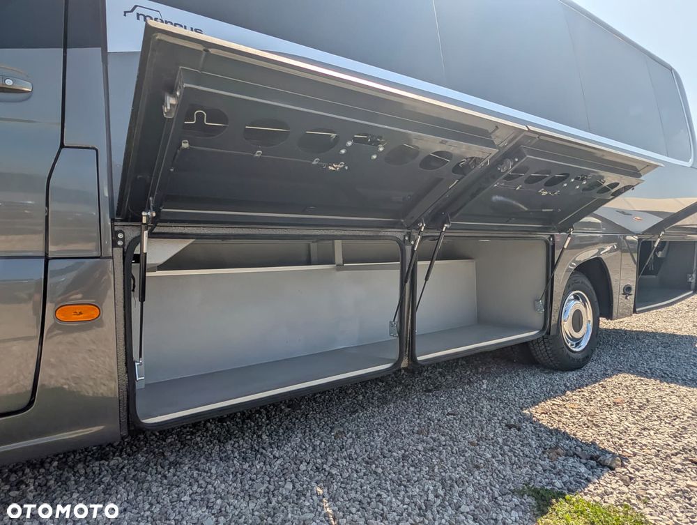 Mercedes-Benz Sprinter 519 - 10
