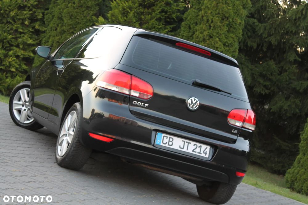 Volkswagen Golf - 14