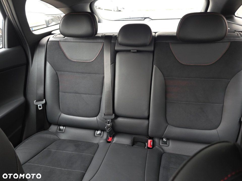 Hyundai i30 - 19