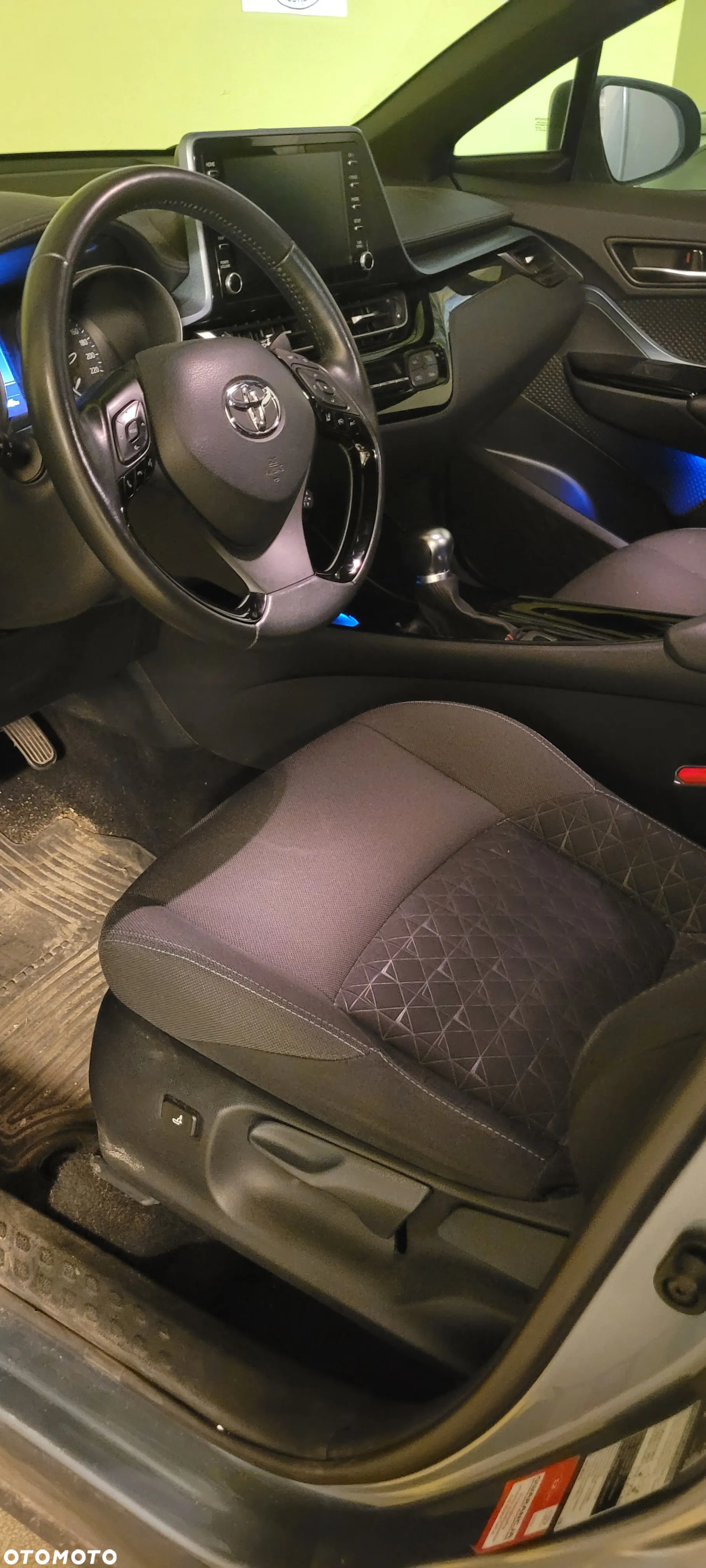 Toyota C-HR 1.8 Hybrid Style - 18