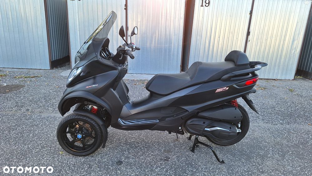 Piaggio MP-3 - 3