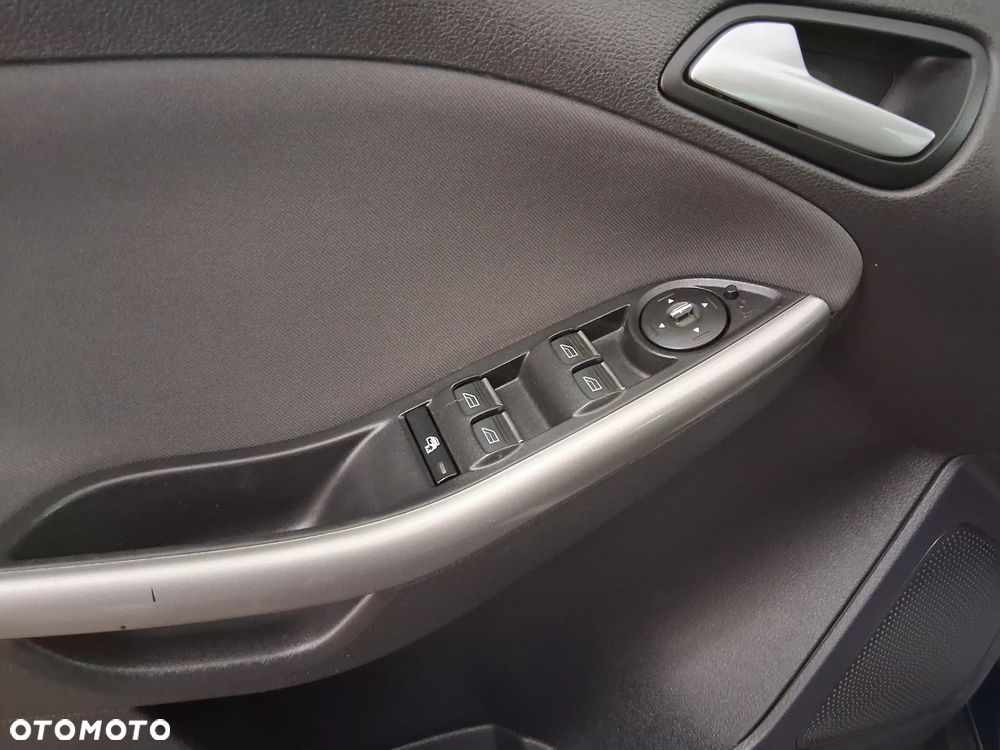 Ford Focus - 29