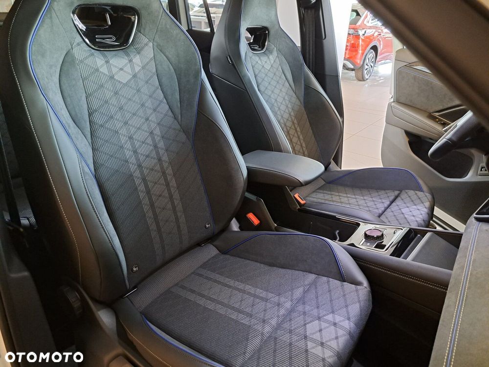 Volkswagen Tiguan - 9