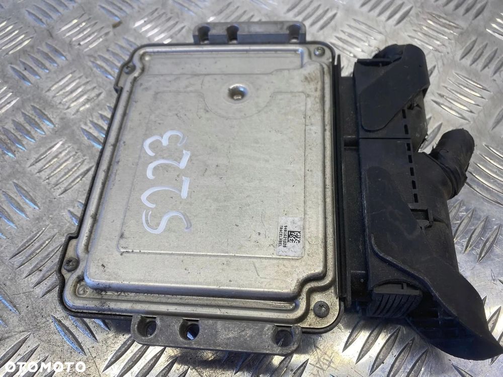 KOMPUTER STEROWNIK SILNIKA KIA CEED I 1.6 CRDI 39113-2A560 0281016571 - 9