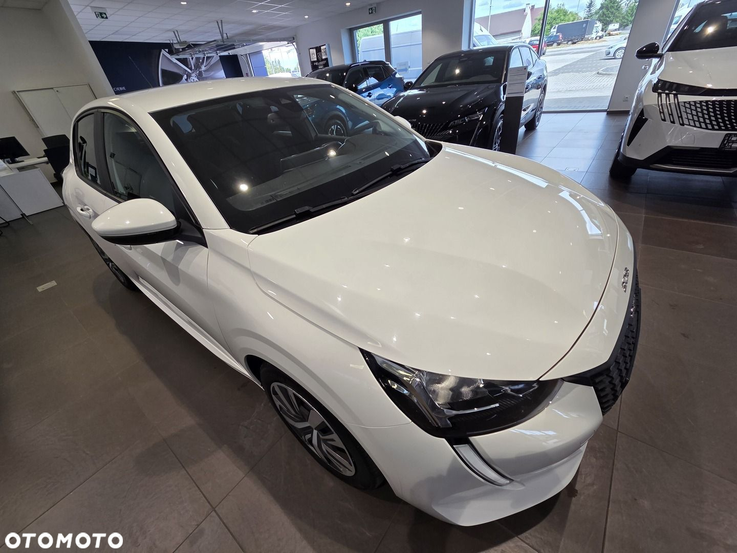 Peugeot 208 - 29