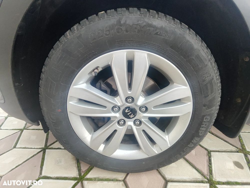 Kia Sportage 1.6 GDI 6MT 4x2 Plus - 23