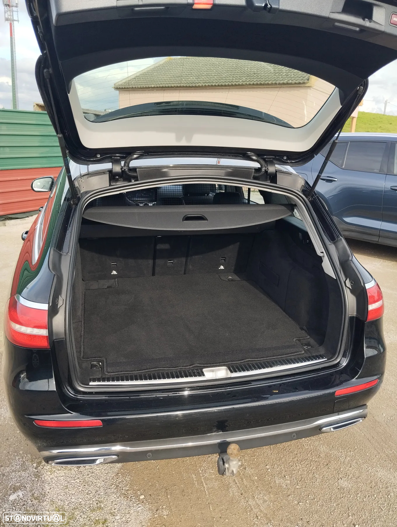 Mercedes-Benz E 220 d Avantgarde+ - 9