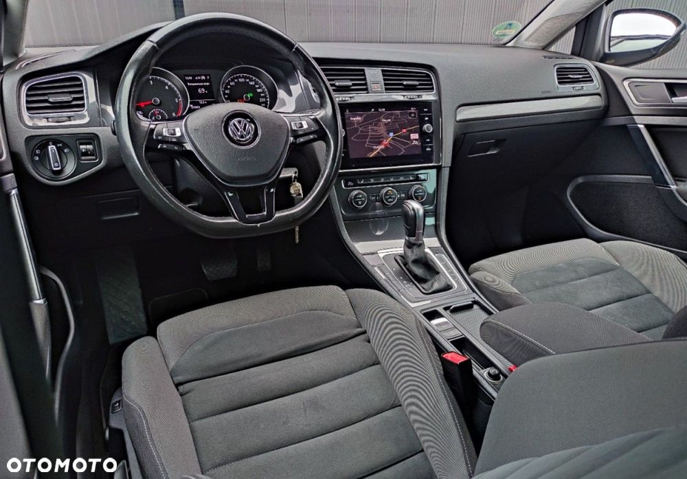 Volkswagen Golf Variant 2.0 TDI (BlueMotion Technology) DSG Comfortline - 22