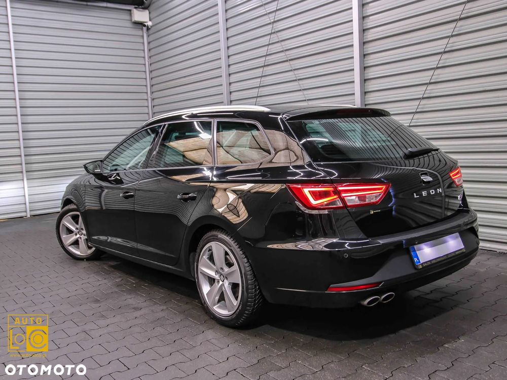 Seat Leon 2.0 TDI DPF DSG FR - 4